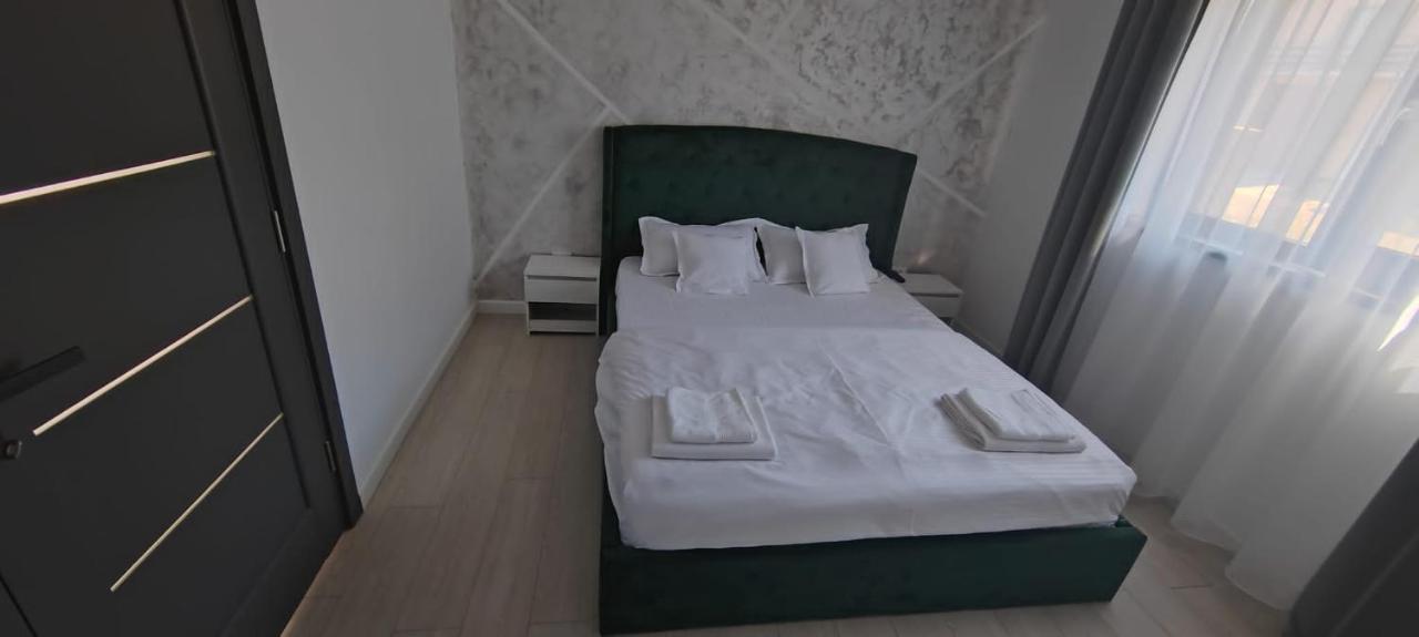 Casira Guesthouse Sînmartin Exteriör bild